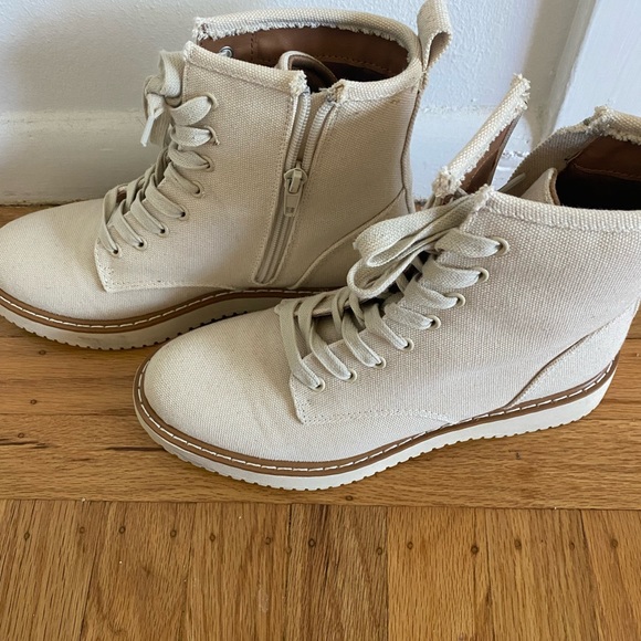 Madden girl off white canvas combat boots - Picture 5 of 6